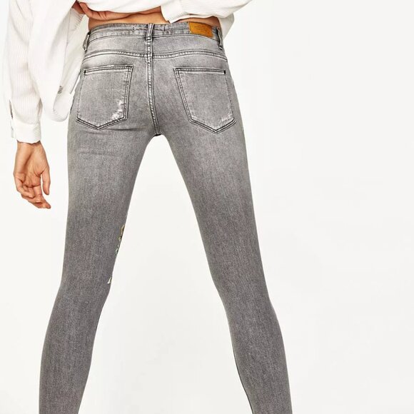 Zara Mid-rise Floral Print Jeans - Picture 3 of 12